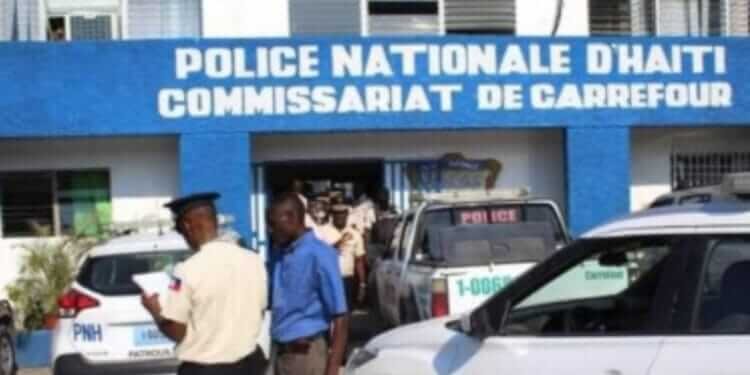 Carrefour : les gangs armés prennent le contrôle du commissariat (OMEGA)