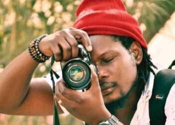 Le photographe Coutechève Lavoie Aupont en terre canadienne pour une exposition