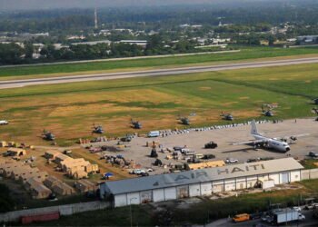 Aéroport Toussaint Louverture : l’État démolit les maisonnettes