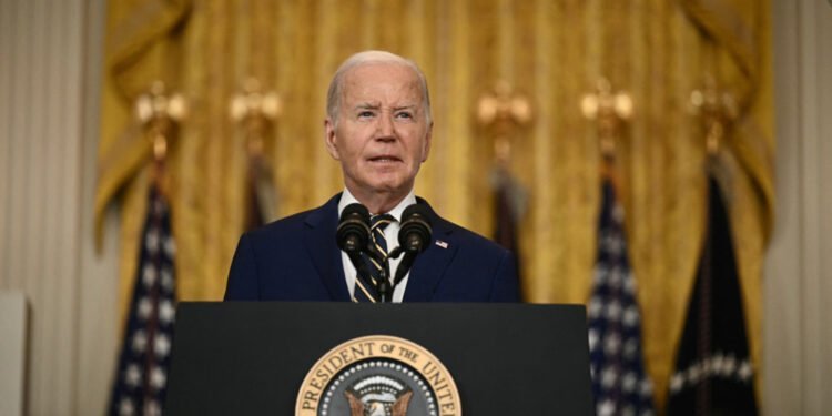 « Parole in place » : nouveau programme envisagé par Joe Biden en faveur des sans-papiers