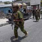 Des officiers kényans en démonstration dans certaines rues de Port-au-Prince