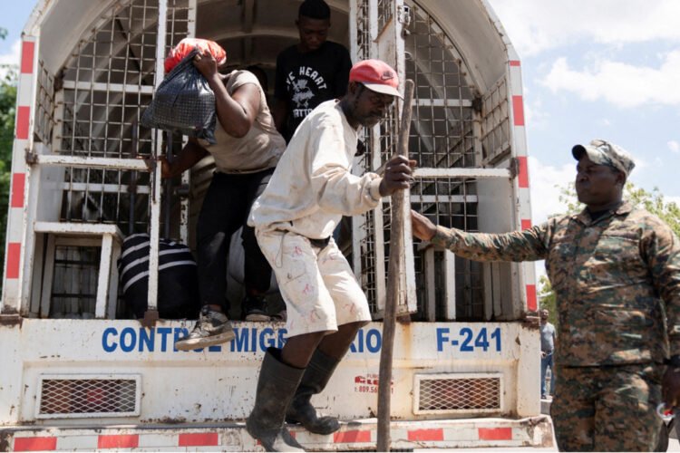 Expulsion de 10.000 Haïtiens par semaine, Luis Abinader hausse le ton