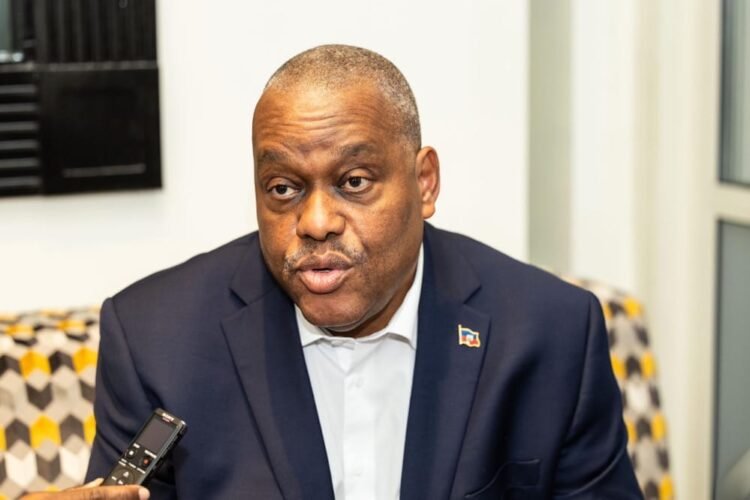 Garry Conille « en danger de mort », le Ministère de la Justice alerte les autorités