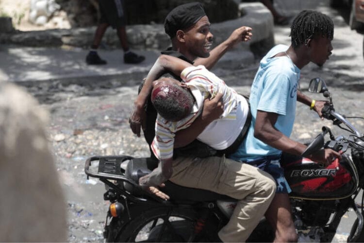 Haïti Ou La République De La Mort 17 000 Personnes Tuées Ou Blessées En Deux Ans