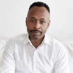 Dr Herriot Tabuteau un Américain dorigine haïtienne rejoint la liste Forbes 2025 des milliardaires