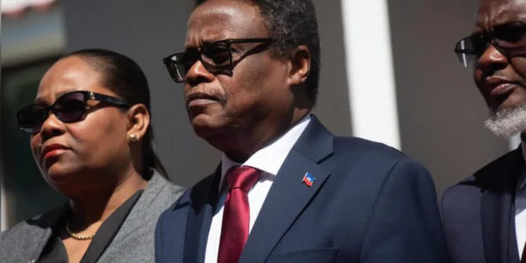 Ronge par la division le CPT devient linstrument de son propre deshonneur