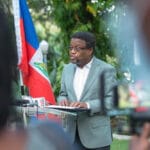 Fritz Alphonse Jean joue bec et ongles pour garder le pouvoir