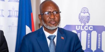 Pour affaires familiales et personnelles, Emmanuel Vertilaire exige la révocation du Consul général d’Haïti à Santiago (RD)