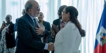 La ministre Raina Forbin a reçu les salutations du Corps diplomatique et consulaire